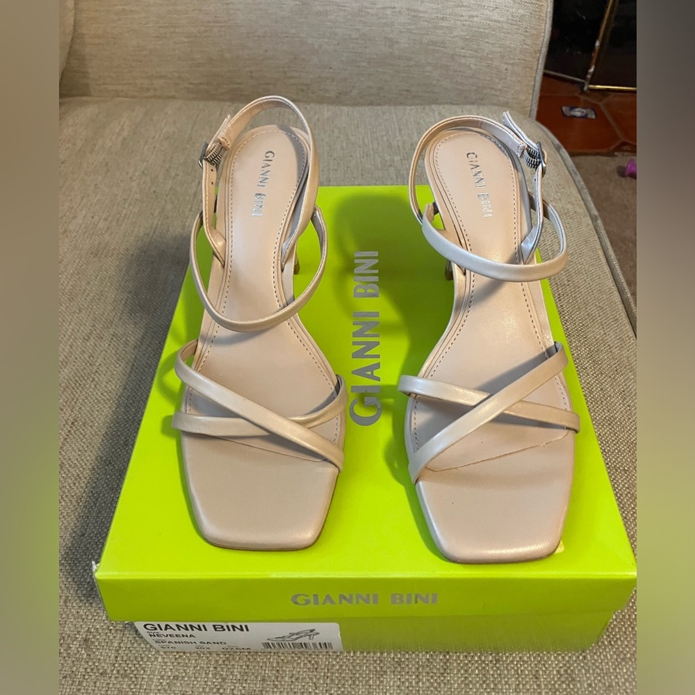 Gianni Bini Neutral Beige Strappy Block Heel Sandals